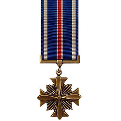 DISTINGUISHED FLYING CROSS MEDAL MINIATURE SIZE